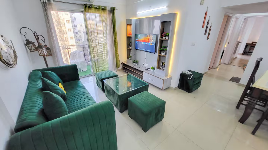 Premium 3 Bedroom Apartment in Moti Nagar