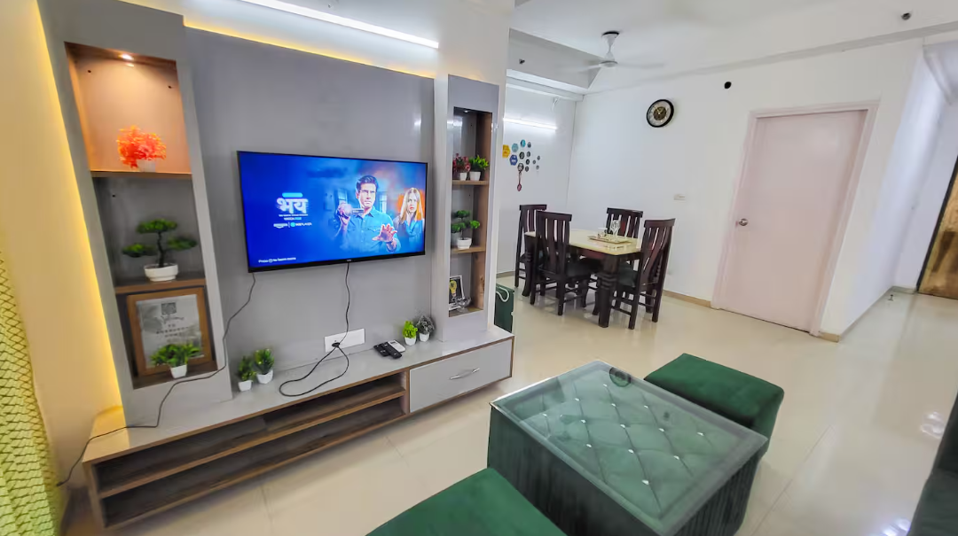 Premium 3 Bedroom Apartment in Moti Nagar