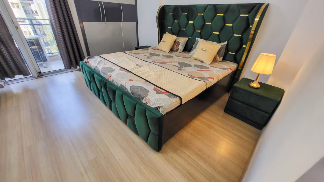 Premium 3 Bedroom Apartment in Moti Nagar