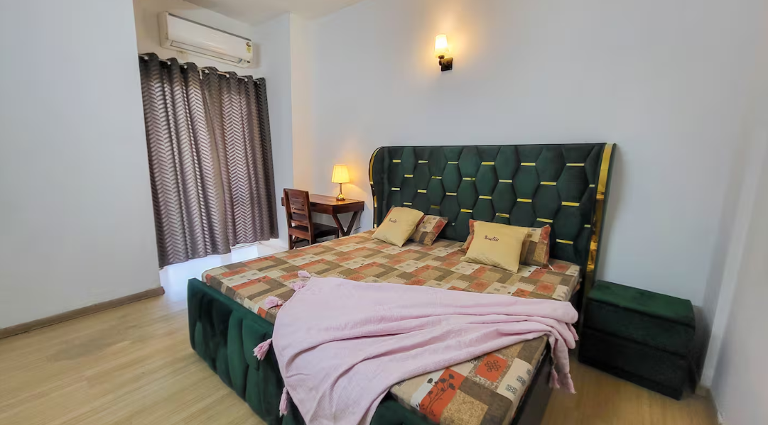 Premium 3 Bedroom Apartment in Moti Nagar