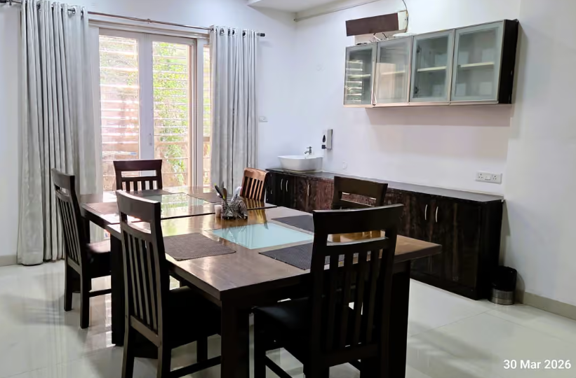 Fully Furnished 3 BR Serviced Apartment in Banjara Hills