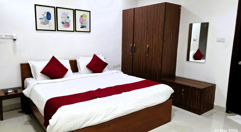 Fully Furnished 3 BR Serviced Apartment in Banjara Hills