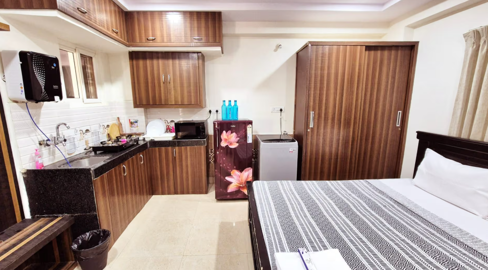 Studio Apartment with Kitchenette in Gachibowli