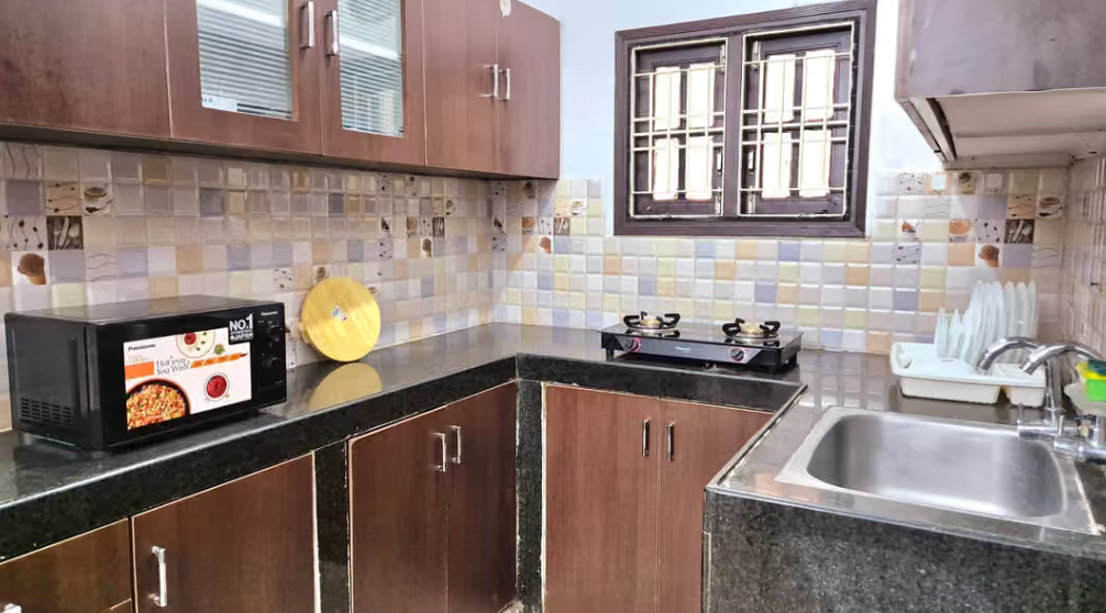 2 BR Serviced Apartment in Gachibowli