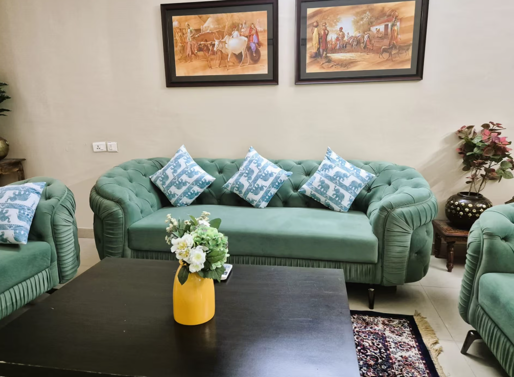 Comfortable 3 BR Serviced Apartment in Gachibowli