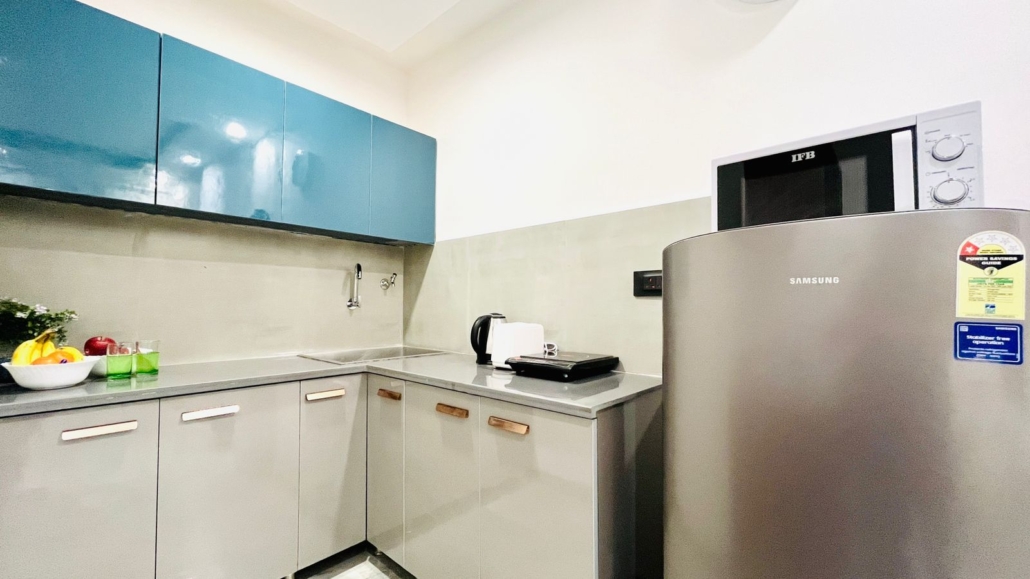 Studio Apartment in DLF Cyber City