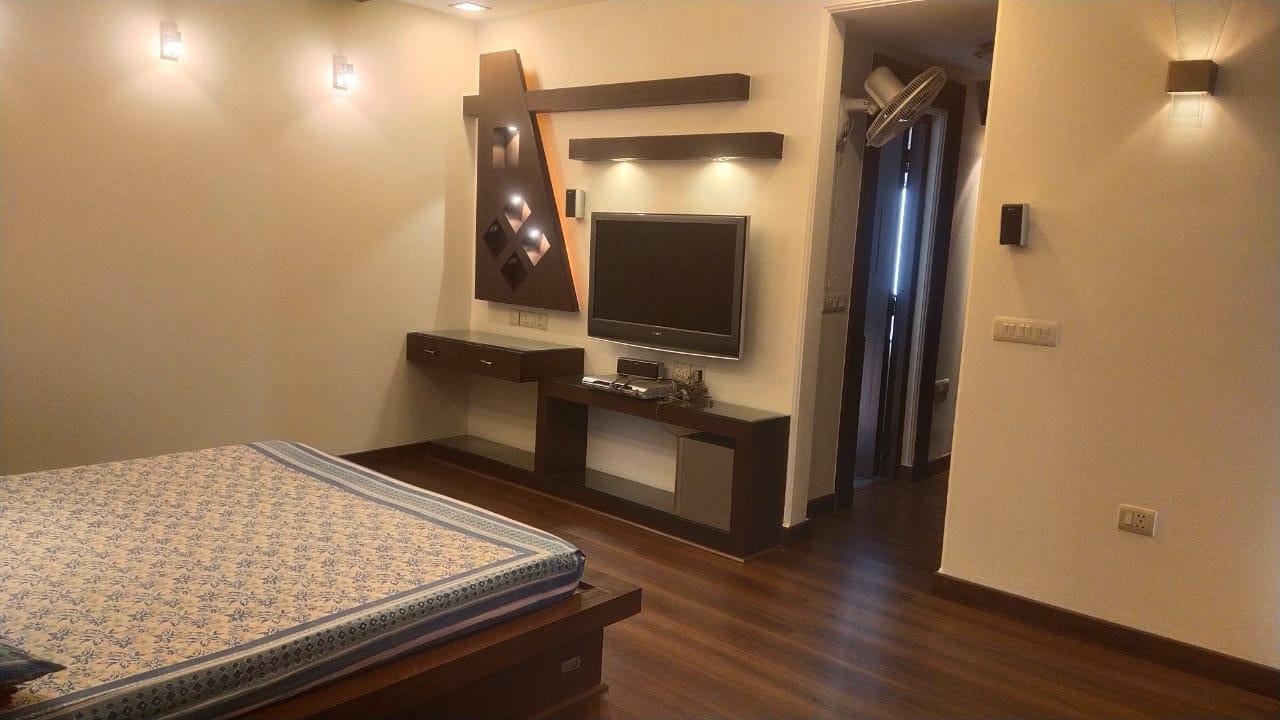 Contemporary Serviced Apartments on Golf Course Road