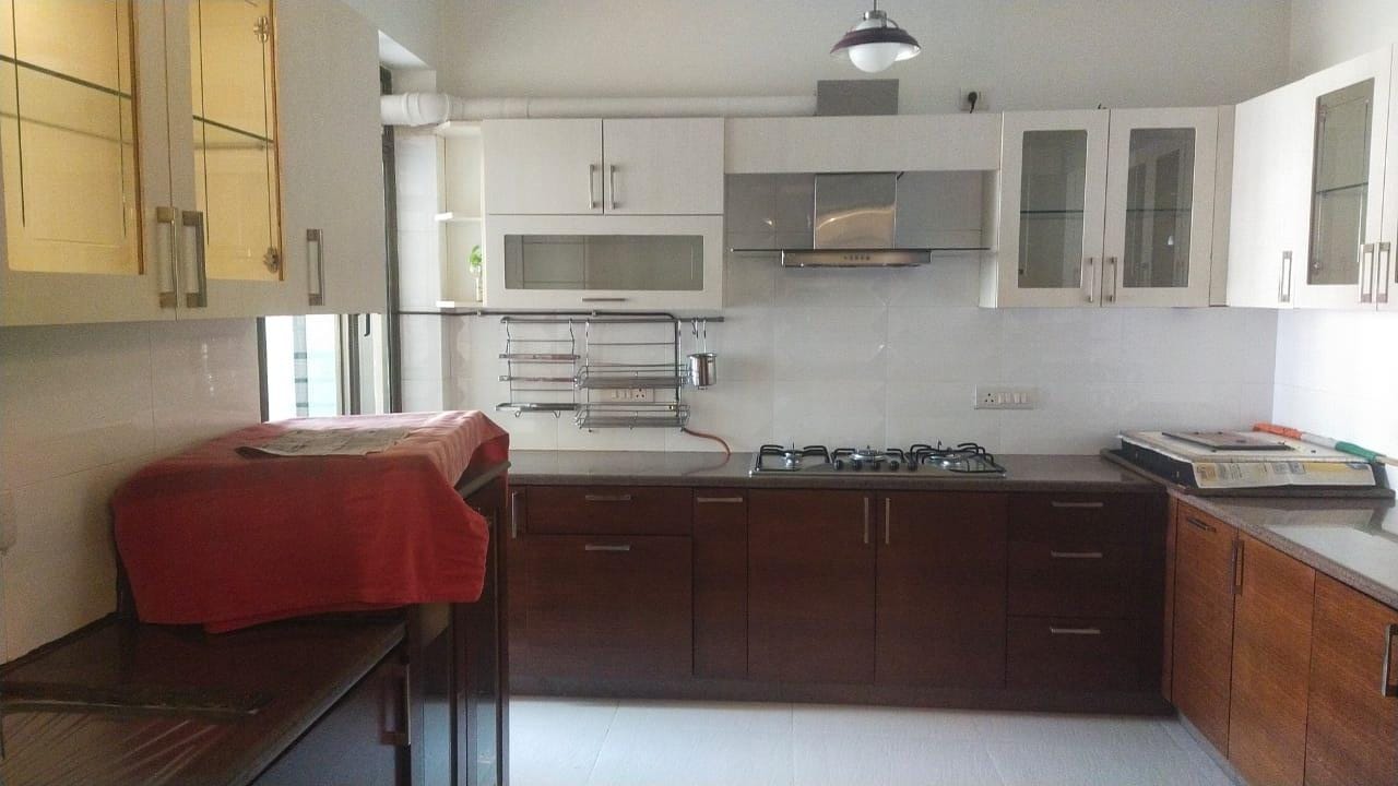 Contemporary Serviced Apartments on Golf Course Road