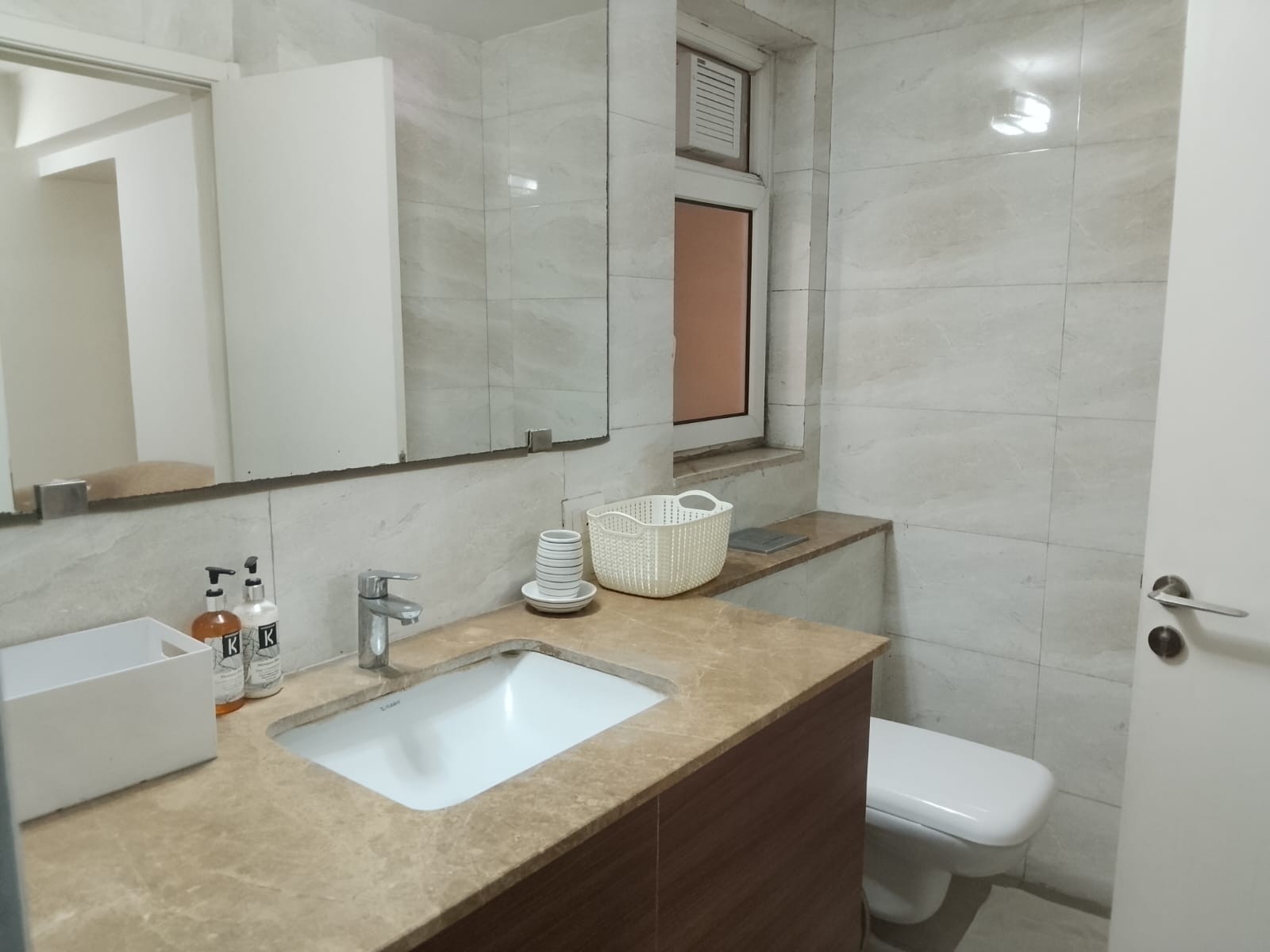Classic Serviced Apartments in Sector 5