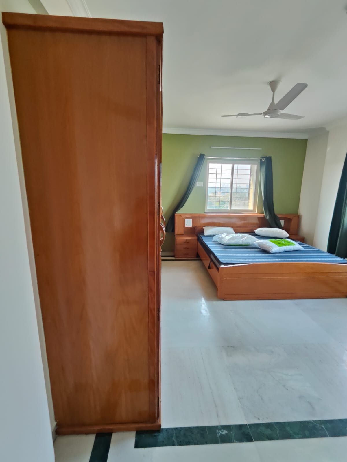 Fully Furnished 2 Bedroom Apartment in Koregoan Park