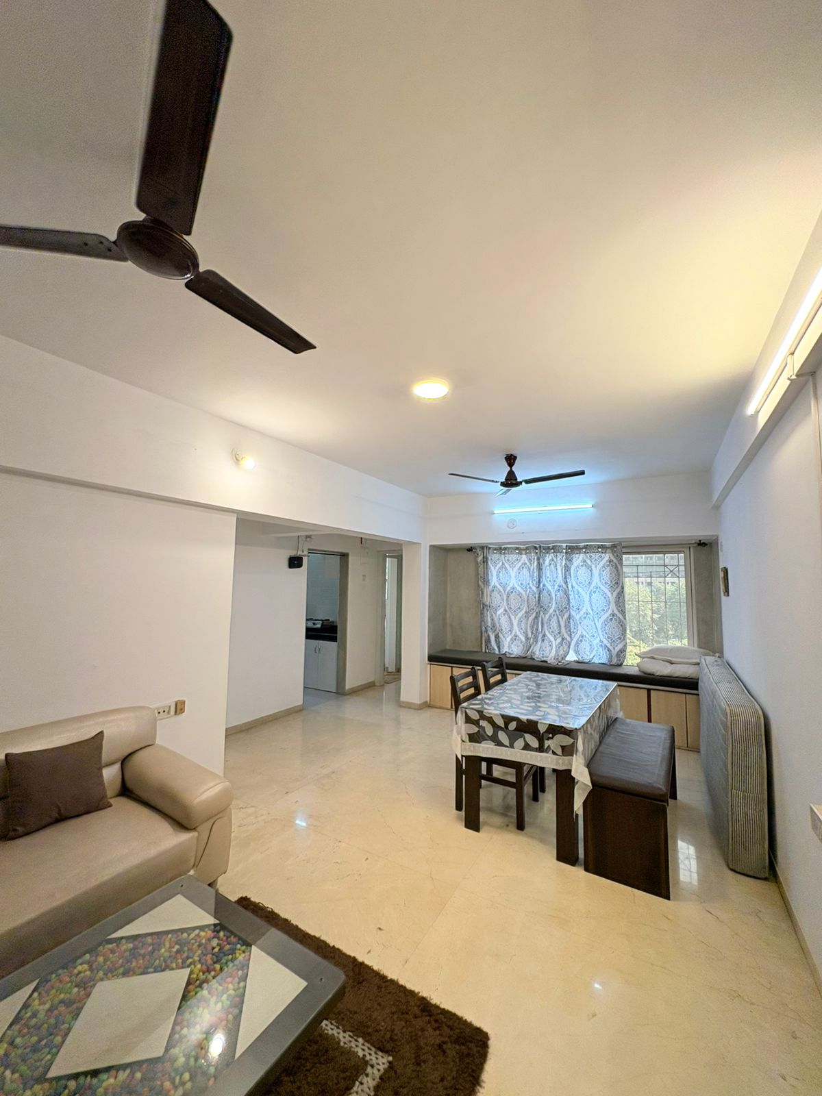 Homely 3 Bedroom Apartment in Powai