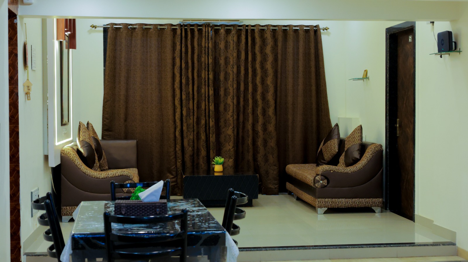 3 BHK @ Prabhadevi