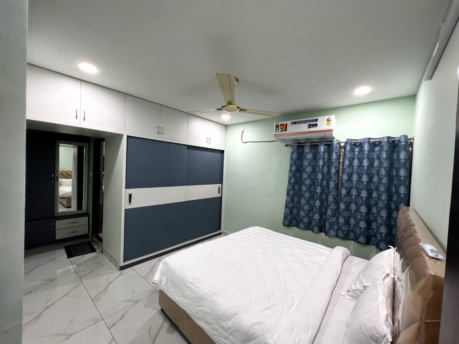 Spacious 3 Bedroom Apartment