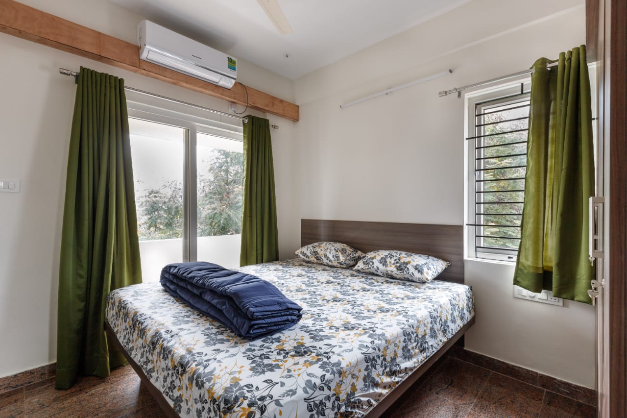 2 BR Servied Apartment near Panduranga Nagar