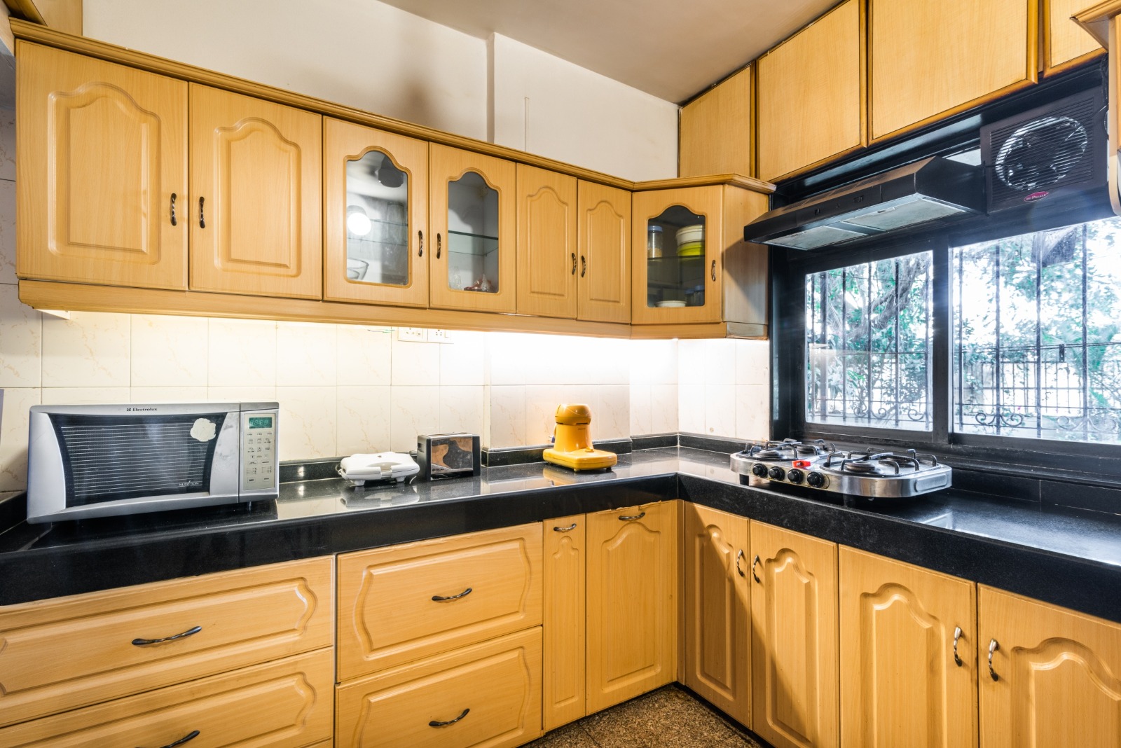 Premier 4 Bedroom Villa near Film City Goregaon