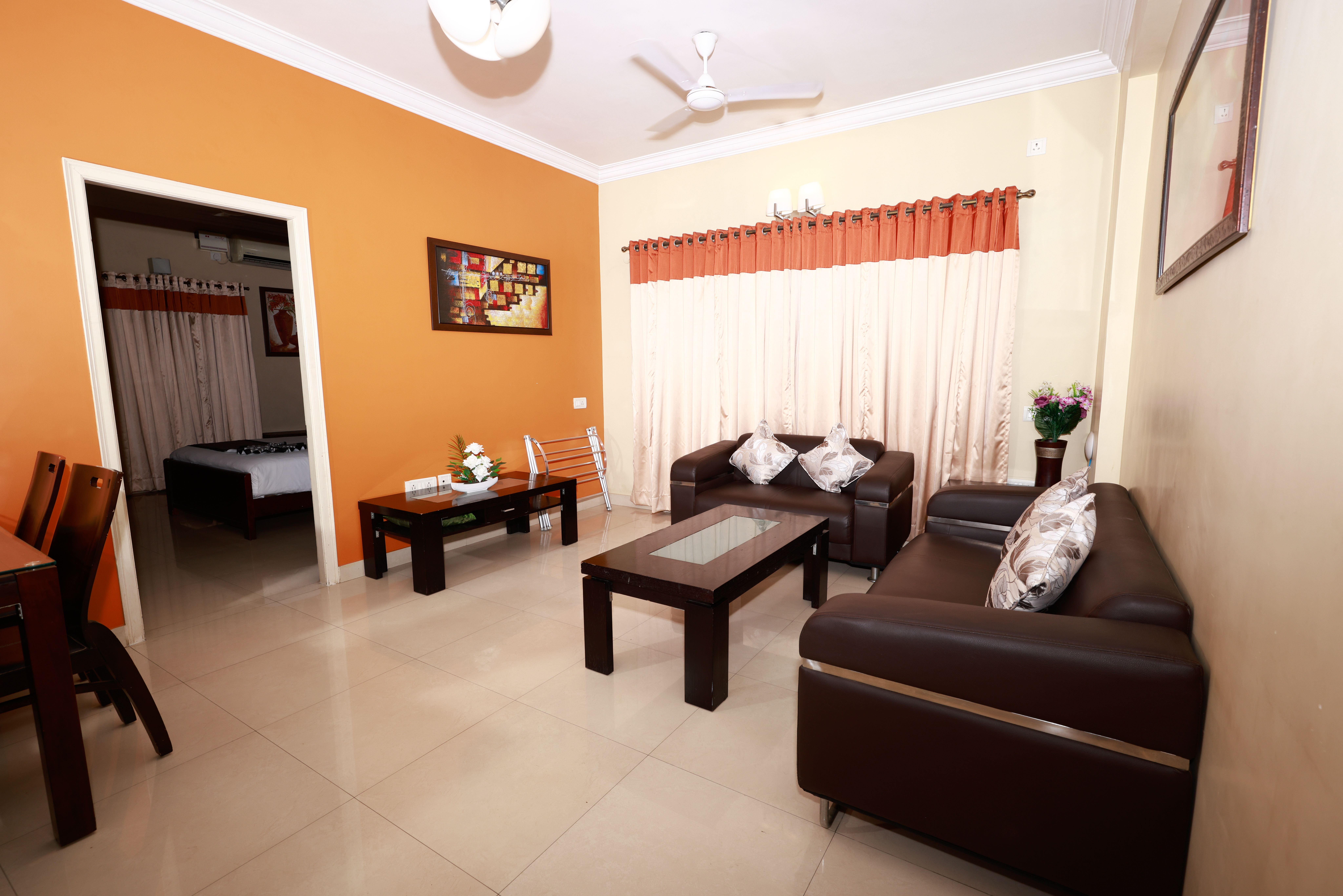 Luxury Aparthotel near Brookefield Mall