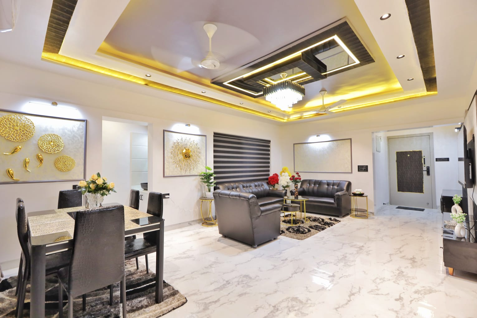 Deluxe 3 Bedroom Apartment in Koregaon Park