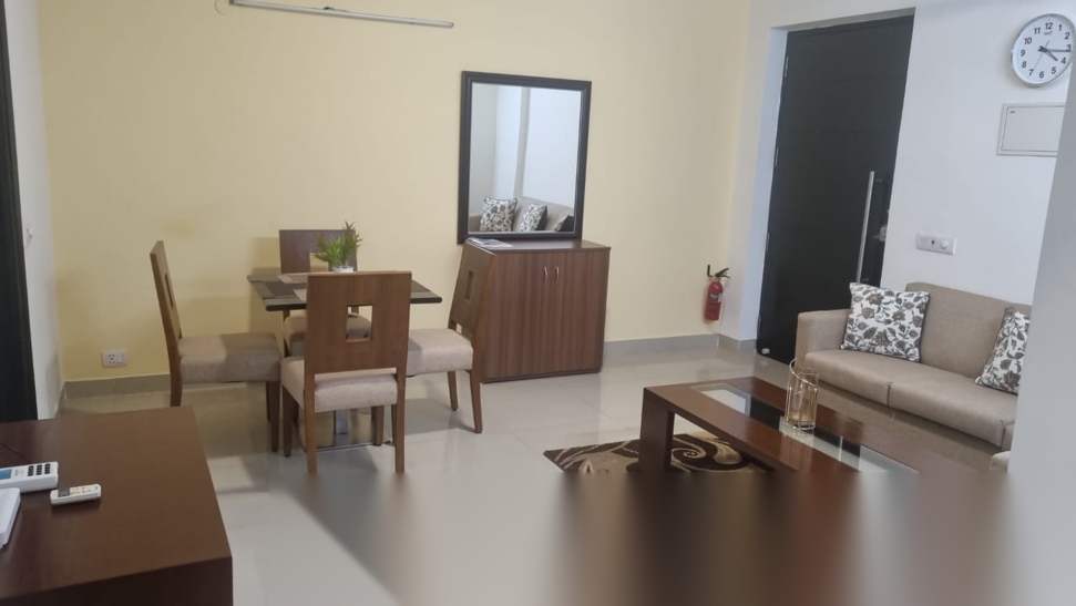 2 BR Serviced Apartment in DLF Phase 5