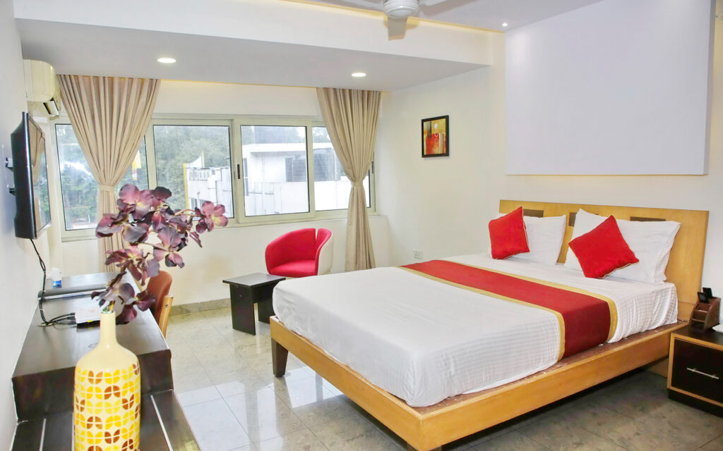 Leisure Stays in Ashok Nagar