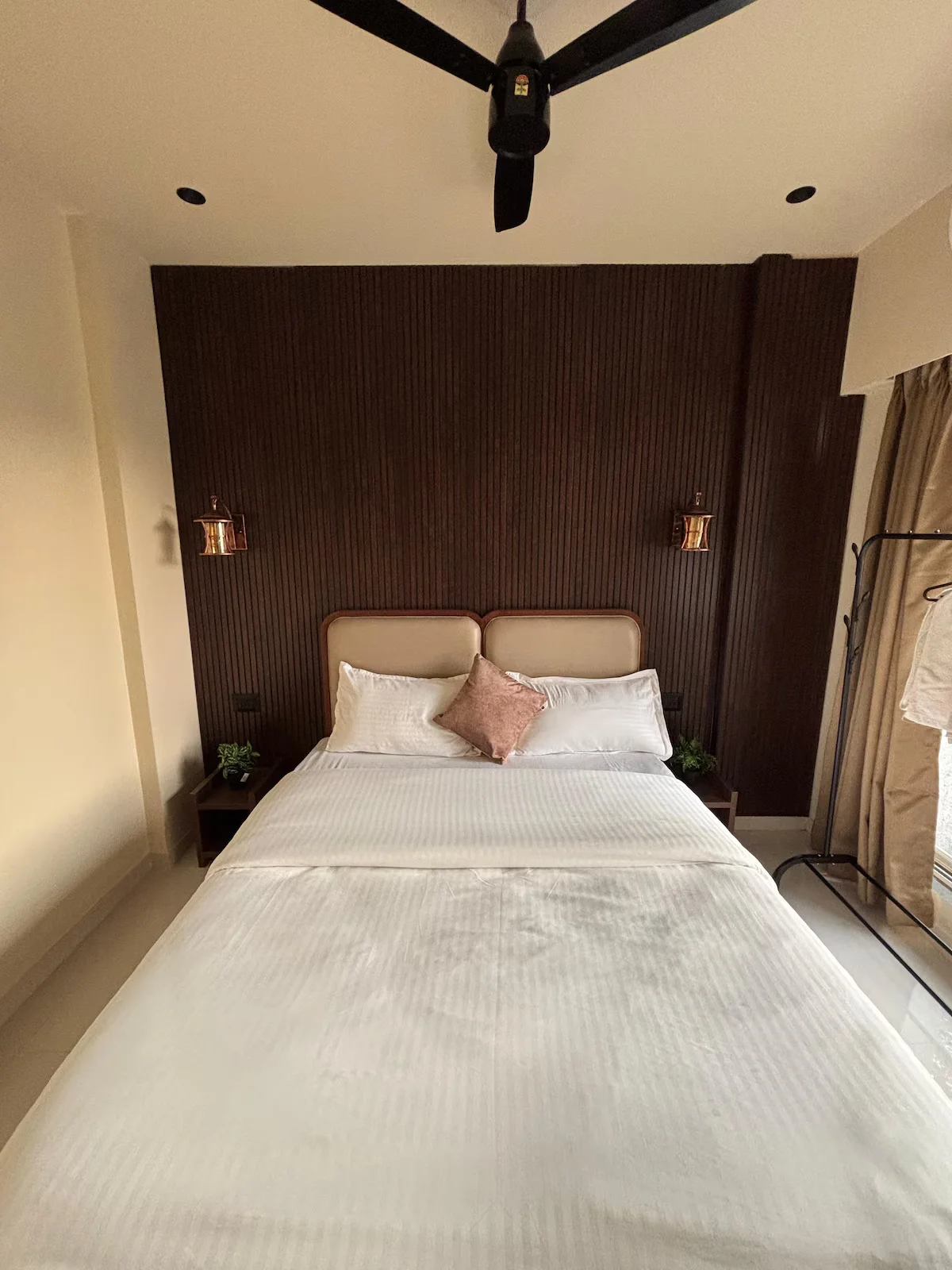 Contemporary 1 Bedroom Apartment Near Navi Mumbai Airport