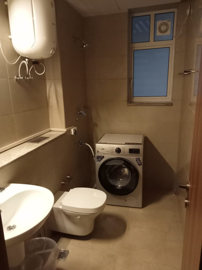 2 BR Serviced Apartment on Golf Course Extension Road