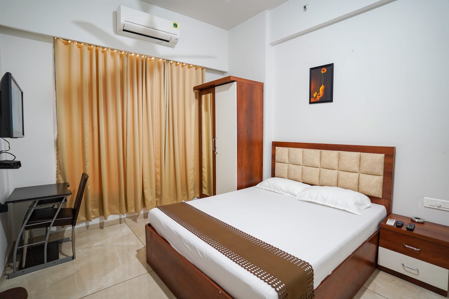 Premier 3 Bedroom Apartment in Kharghar