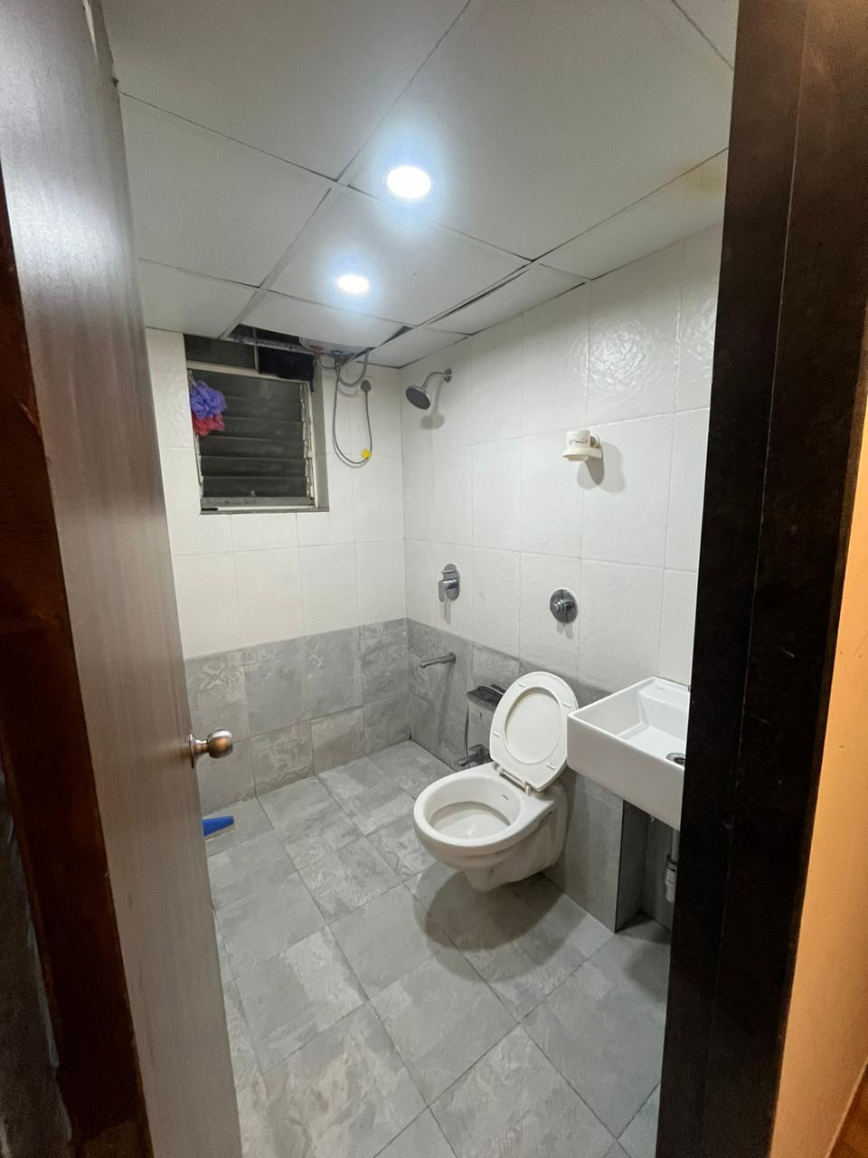 Classic 1 Bedroom Apartment in Koregaon Park