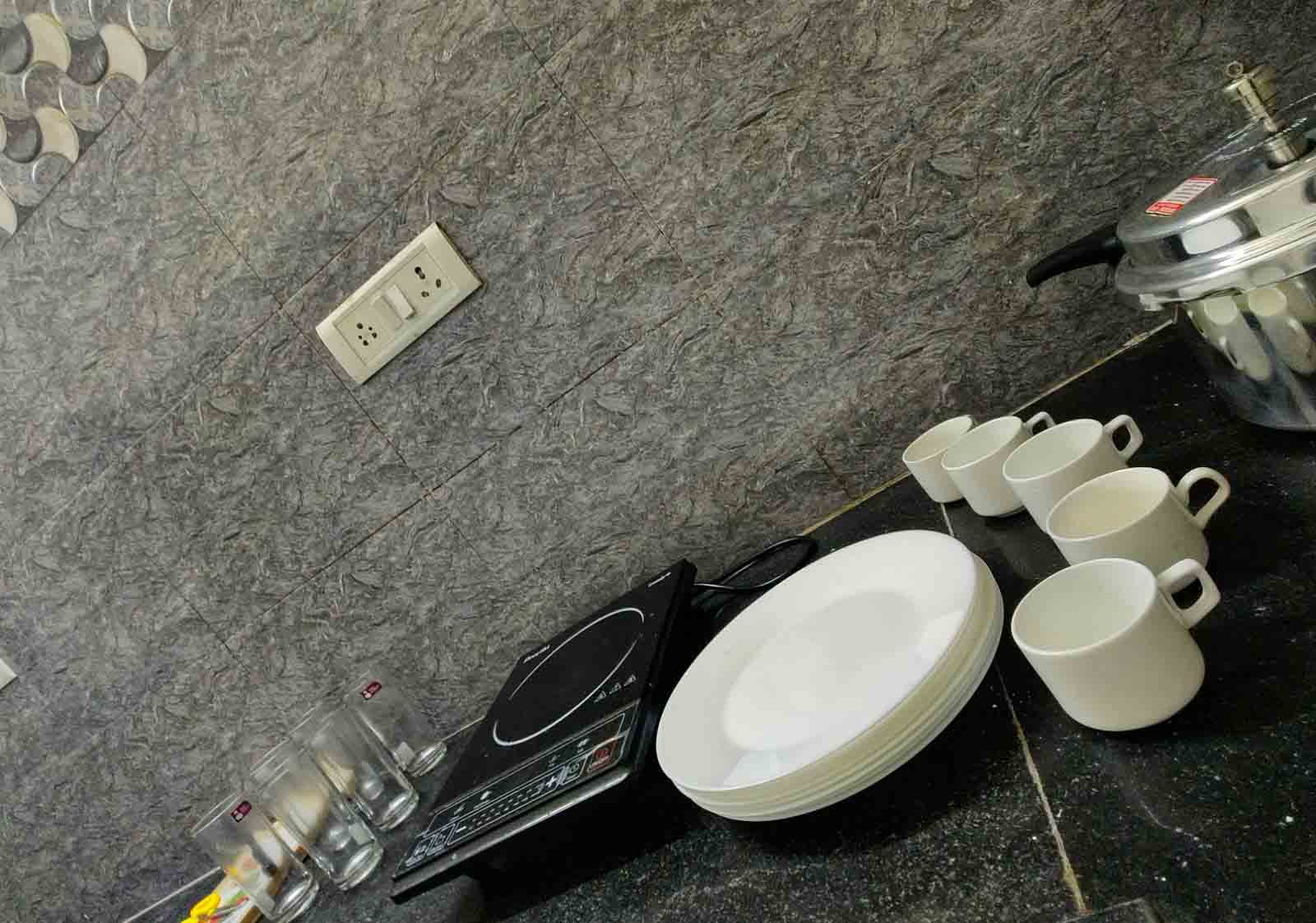 Affordable 2 Bedroom Apartment in Perungalathur