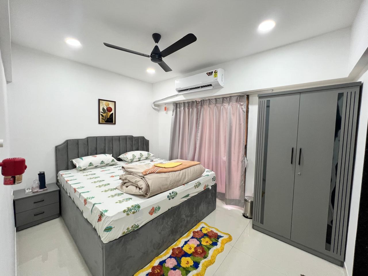 2 BHK Apartment Unit in Powai