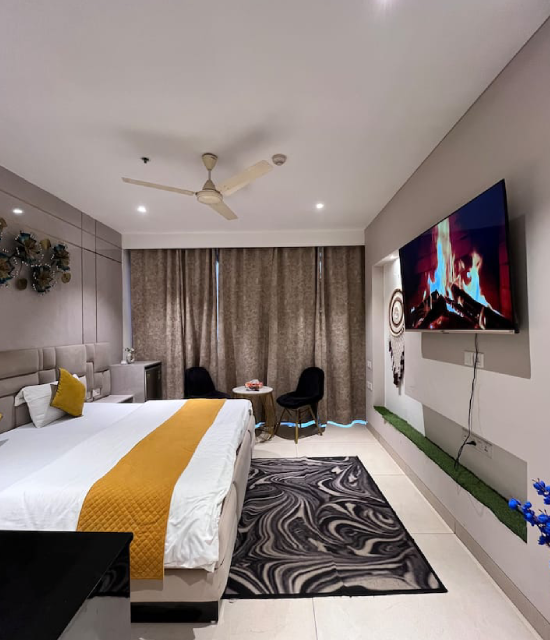 Premier Studio Apt in Sector Sixty Seven